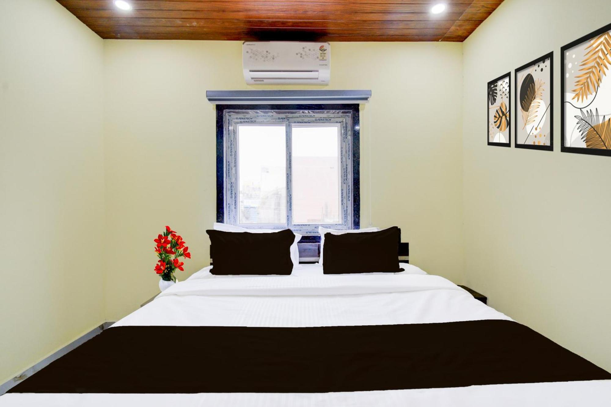 Super Collection O Srisailam Highway Hotel Shamshabad Buitenkant foto